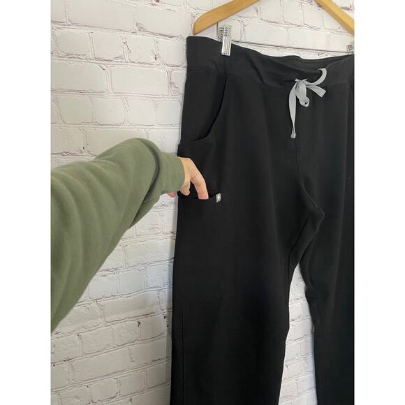 Figs Kade Black Scrub Pants XL - Picture 3 of 10